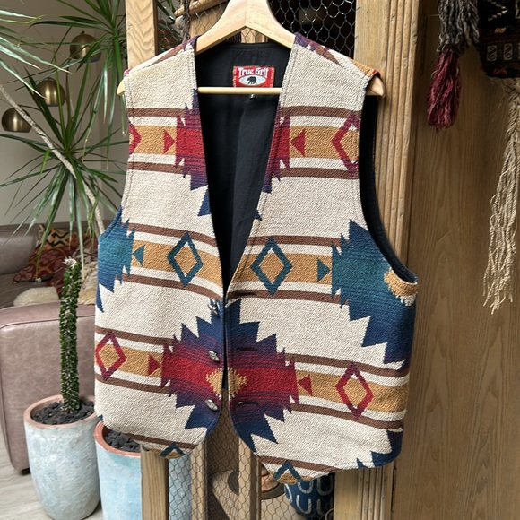 True Grit Aztec Southwestern Vest - Picture 2 of 10